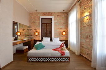 Hotel Ambassadors Residence
