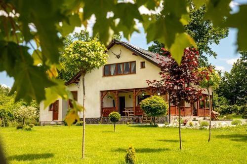 Hostal Pensiunea Pe Deal
