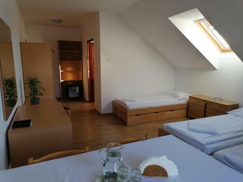 Albergue Erzs�bet Sz�ll�