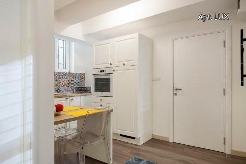 Apartamento City Holliday Lux