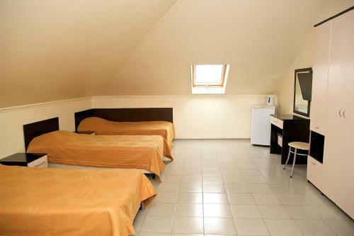 Hotel Lazur Kurortniy