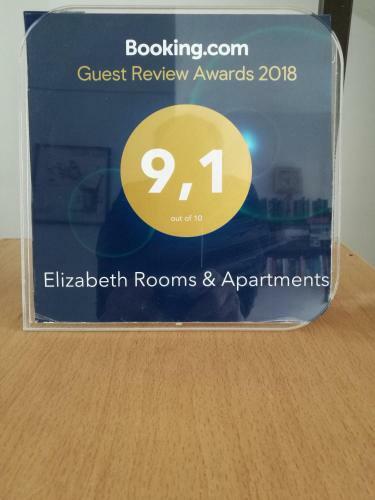 Elizabeth Rooms & Apartments
