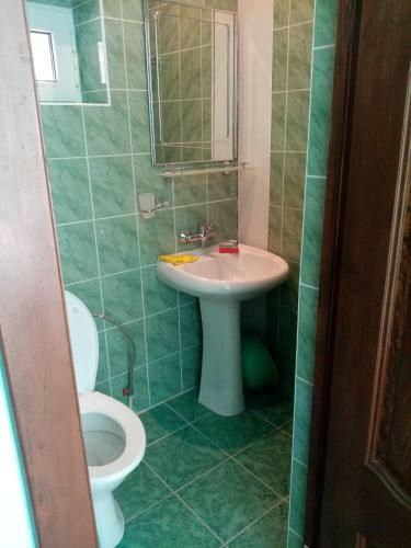 Hostal Guest House Golden Coast