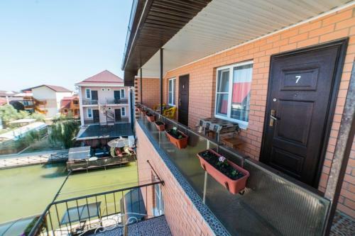 Hostal Svetlana Guest House