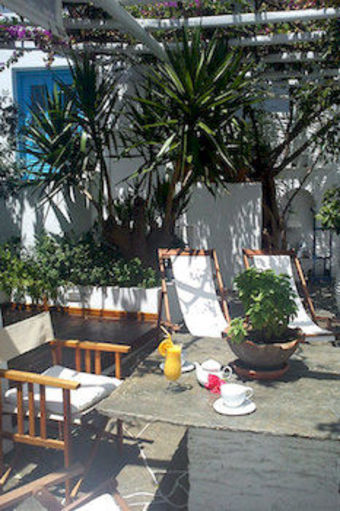 Anthousa Hotel