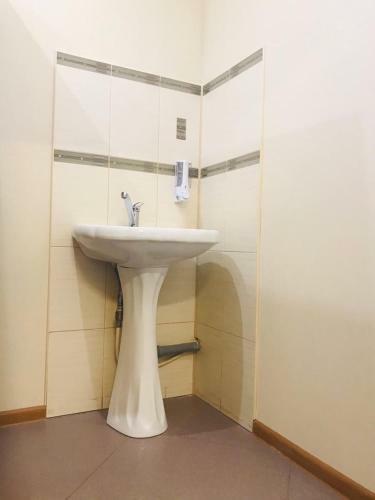 "???????" New Hostel