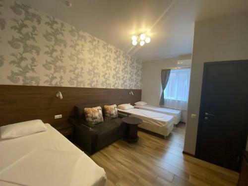Hotel ???????