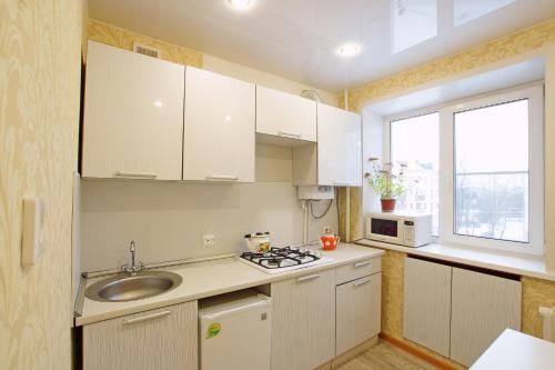 Apartment On Lokomotivnaya 1
