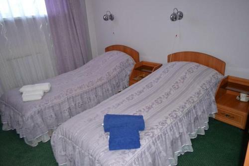Sad Hotel