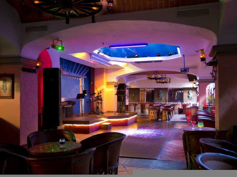 Hotel Barcel� Ixtapa