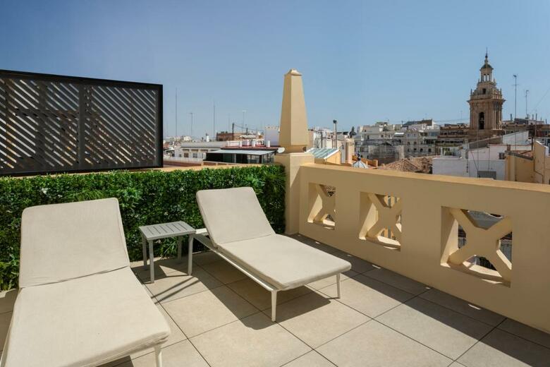 Hotel Catalonia Excelsior