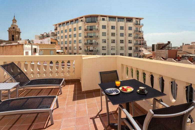 Hotel Catalonia Excelsior