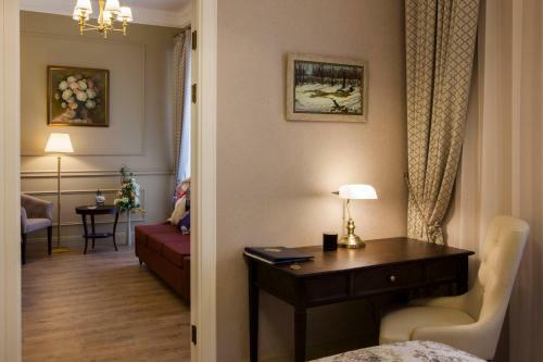 Dom Sivre Boutique Hotel