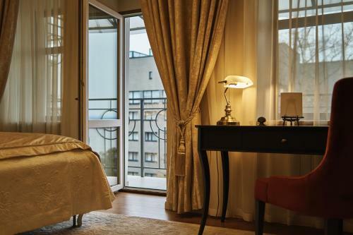 Dom Sivre Boutique Hotel