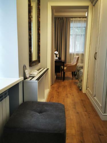 Dom Sivre Boutique Hotel