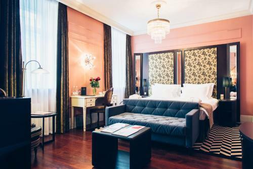Dom Boutique Hotel By Authentic Hotels