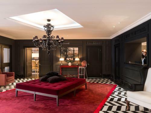 Dom Boutique Hotel By Authentic Hotels