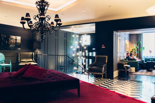 Dom Boutique Hotel By Authentic Hotels