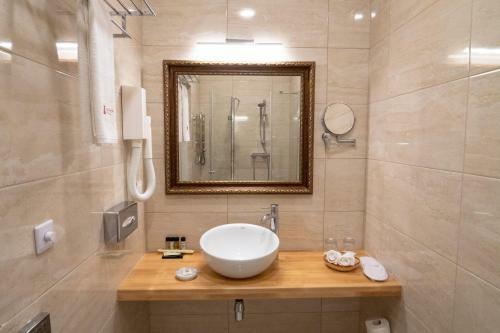Galunov Hotel