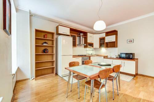 Apartments Ers On Malaya Sadovaya