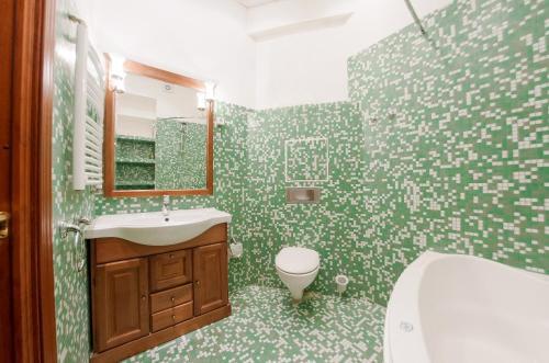 Hth24 Apartments On Marata 14