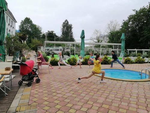 Hotel Garden Hills 3*