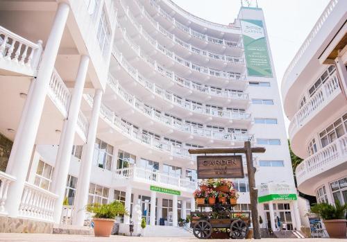 Hotel Garden Hills 3*