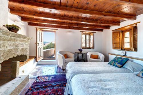 Malvasia Traditional Hotel