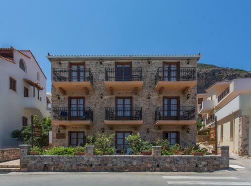 Hostal Petrino Guesthouse