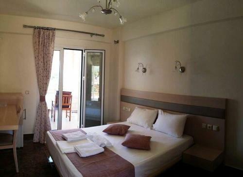 Hostal Voula Rooms