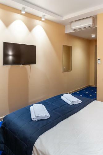 Hotel ??????