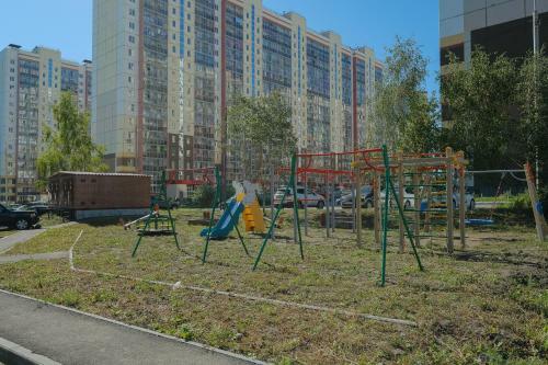 Apartment Petrovskie On Neftyanaya 15