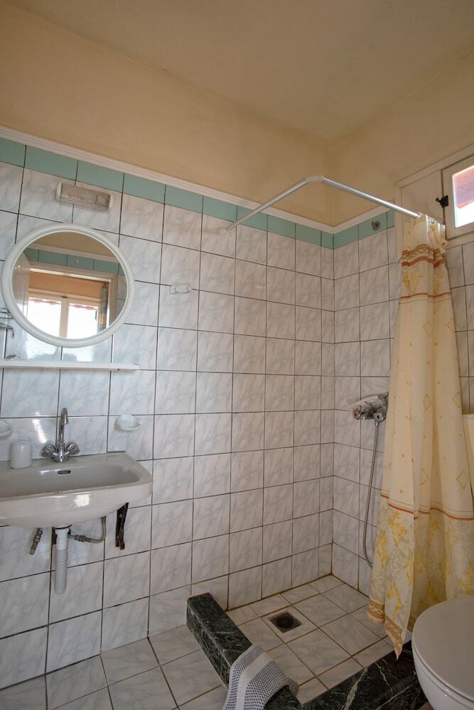 Kleoni Club Apartments