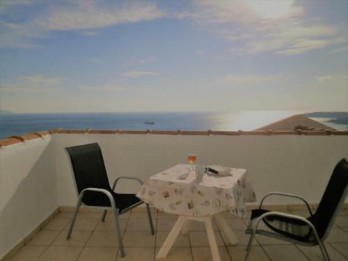 Hotel Casa De Blue Studios & Apartments