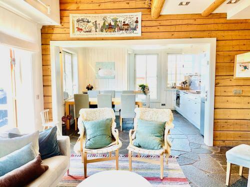 Villa �re Travel - Tottvillan