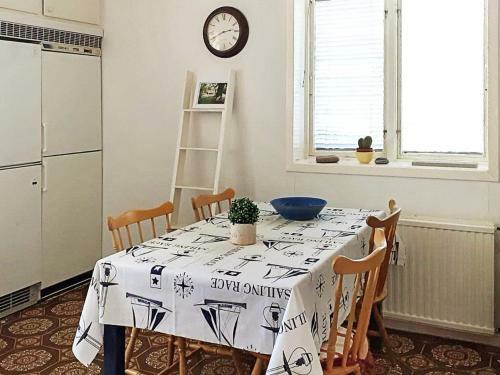 Holiday Home M�rbyl�nga II