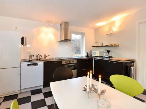 Holiday Home Str�valla - Hal064