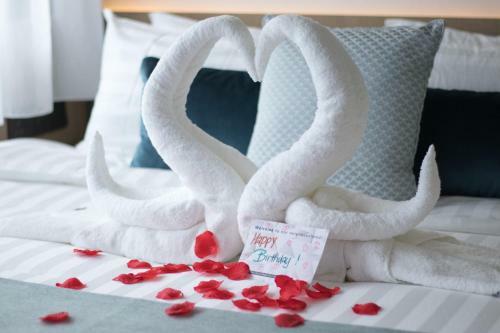 Hotel Nuve Elements (sg Clean, Staycation Approved)