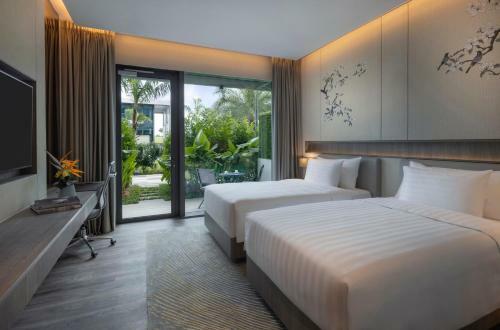 Hotel Dusit Thani Laguna Singapore (Sg Clean)