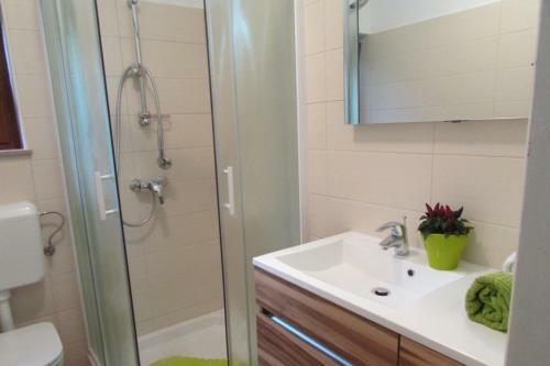 Villa Holiday Home Nona An?ka