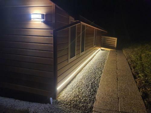Three Stars Luxury House Art-pe