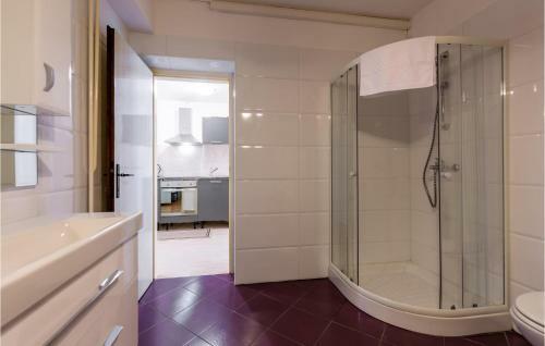 Nice Apartment In Lucija With 1 Bedrooms