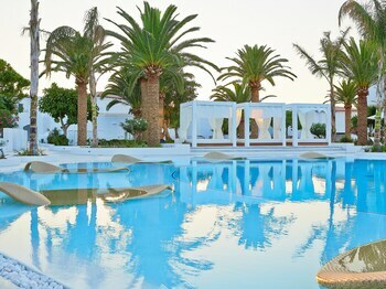 Hotel Caramel Grecotel Boutique Resort