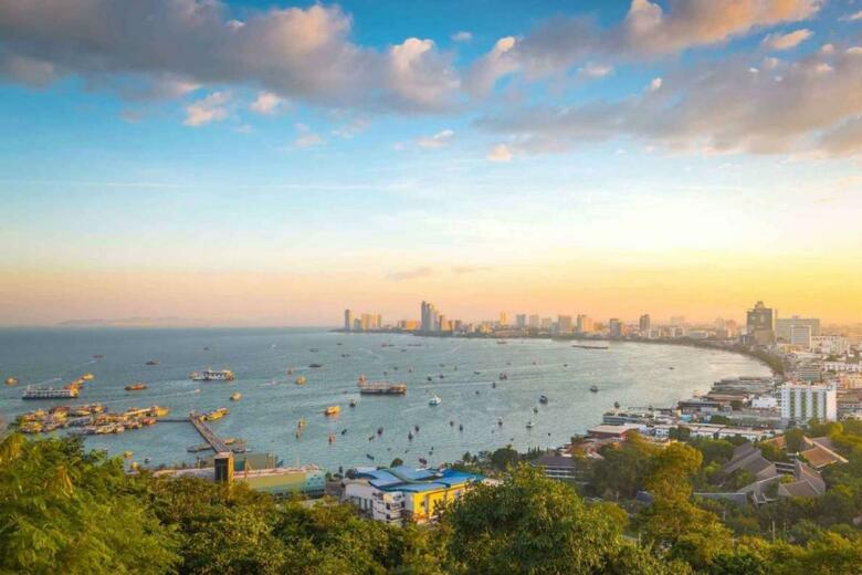 Holiday Inn Express Pattaya Central, An Ihg Hotel