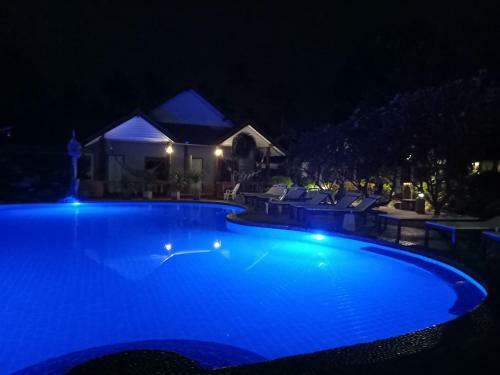 Hotel Blue Andaman Lanta Resort