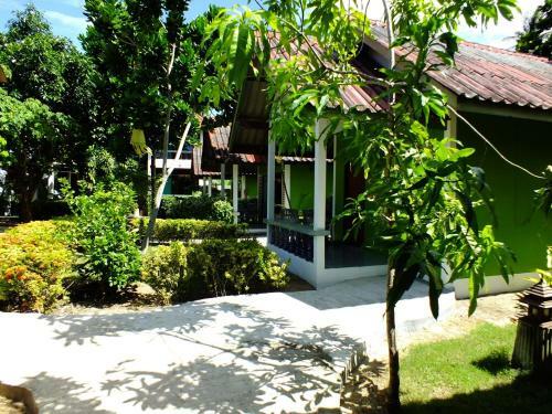 Hotel Blue Andaman Lanta Resort