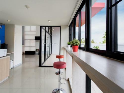 Hotel Hop Inn Chaengwattana