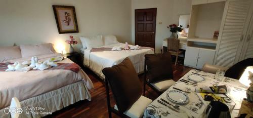 Asiastique Housing Home Studio