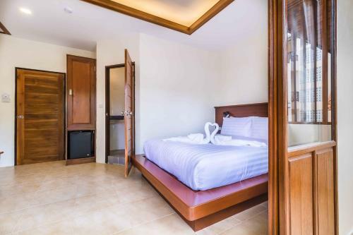 Wyh Hotels