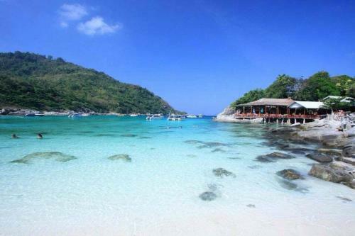 Beach House 1 Br, 2pools, Walk To Patong Beach